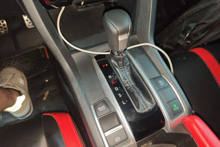 Used Honda Civic 2019 220TURBO CVT Dynamic Edition China VI Emission Standard Gear Lever