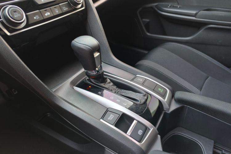 Used Honda Civic 2019 220TURBO CVT Dynamic Edition China VI Gear Lever