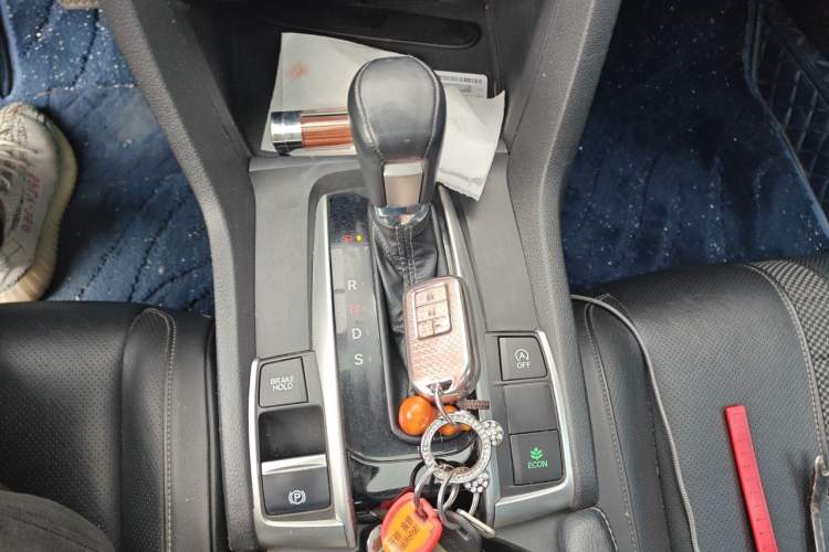 Used Honda Civic 2019 220TURBO CVT Power Edition China VI Emission Standard Gear Lever