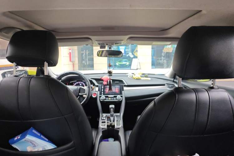 Used Honda Civic 2019 220TURBO CVT Dynamic Edition China VI Emission Standard Headliner