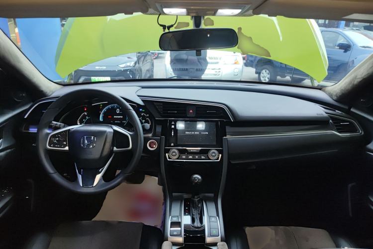 Used Honda Civic 2019 220TURBO CVT Dynamic Edition China VI Interior 2