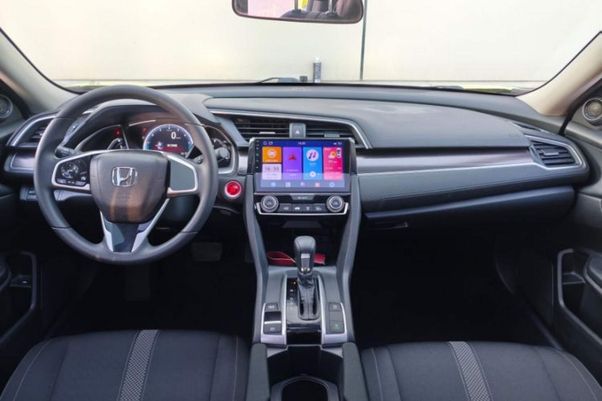 Used Honda Civic 2019 220TURBO CVT Dynamic Edition China VI Interior 3