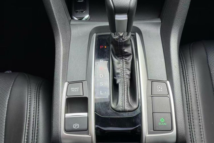 Used Honda Civic 2019 220TURBO CVT Dynamic Edition China VI Emission Standard Interior 4