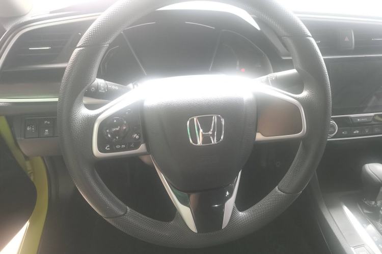 Used Honda Civic 2019 220TURBO CVT Dynamic Edition China V Interior 4