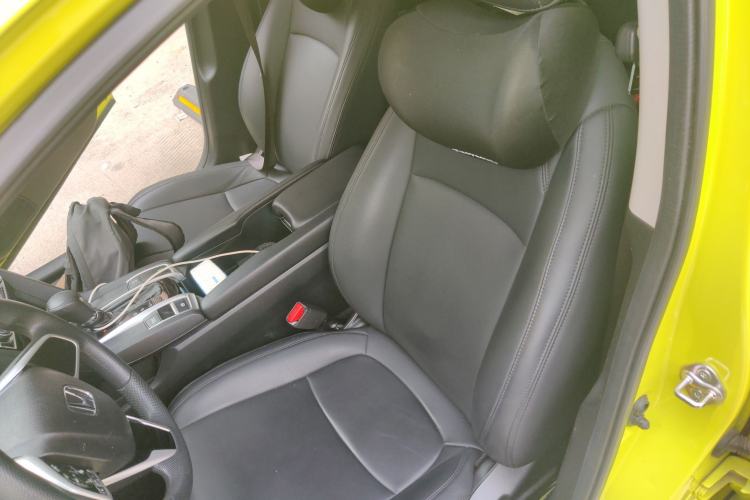 Used Honda Civic 2019 220TURBO CVT Dynamic Edition China VI Emission Standard Left Front Seat