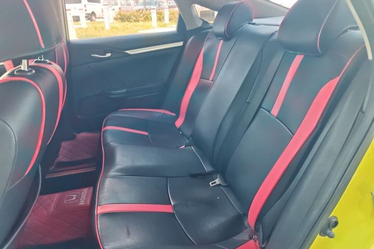 Used Honda Civic 2019 220TURBO CVT Dynamic Edition China VI Left Rear Seat