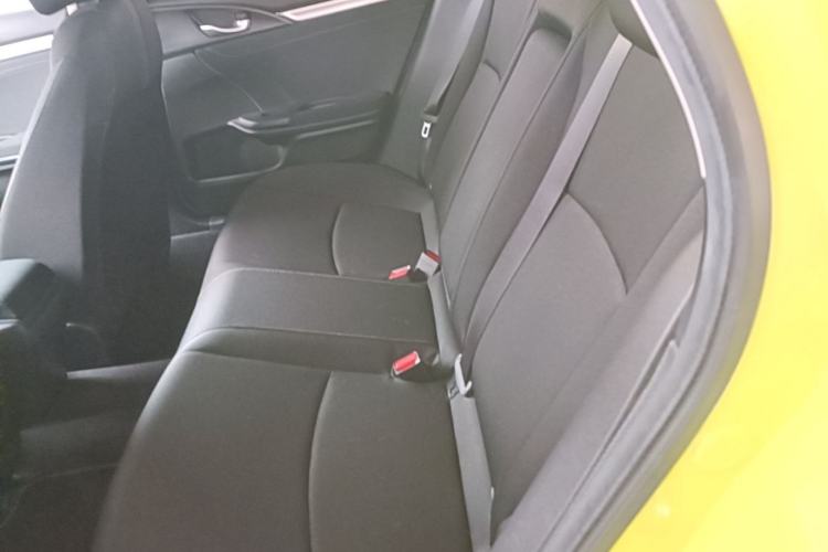Used Honda Civic 2019 220TURBO CVT Dynamic Edition China VI Emission Standard Left Rear Seat