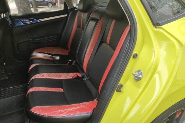Used Honda Civic 2019 220TURBO CVT Dynamic Edition China VI Left Rear Seat