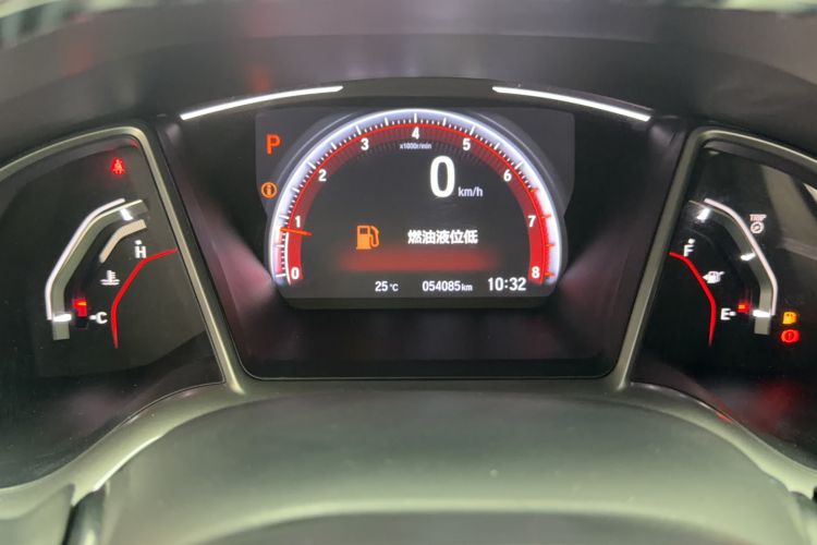 Used Honda Civic 2019 220TURBO CVT Dynamic Edition China VI Emission Standard Odometer Close Up