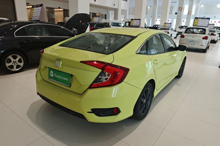 Used Honda Civic 2019 220TURBO CVT Dynamic Edition China V Rear Right 45 Deg