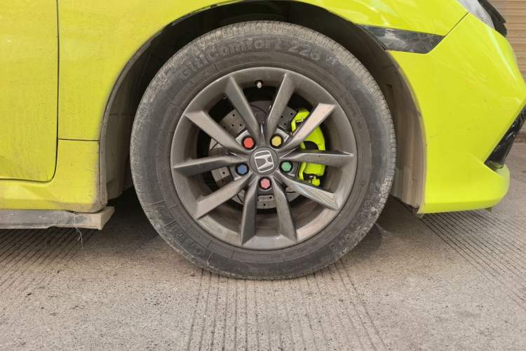 Used Honda Civic 2019 220TURBO CVT Dynamic Edition China VI Right Front Wheel Hub