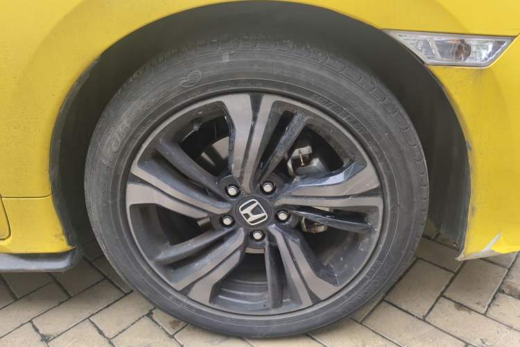 Used Honda Civic 2019 220TURBO CVT Dynamic Edition China VI Emission Standard Right Front Wheel Hub
