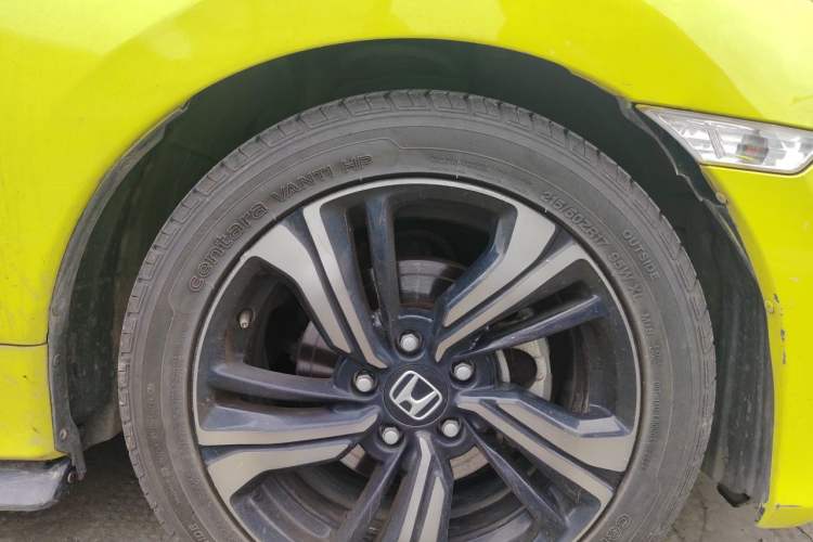 Used Honda Civic 2019 220TURBO CVT Dynamic Edition China V Emission Standard Right Front Wheel Hub