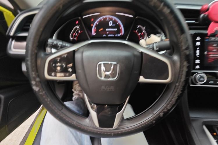 Used Honda Civic 2019 220TURBO CVT Dynamic Edition China VI Emission Standard Steering Wheel
