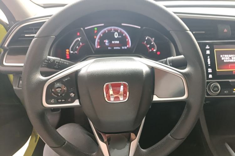 Used Honda Civic 2019 220TURBO CVT Dynamic Edition China VI Emission Standard Steering Wheel