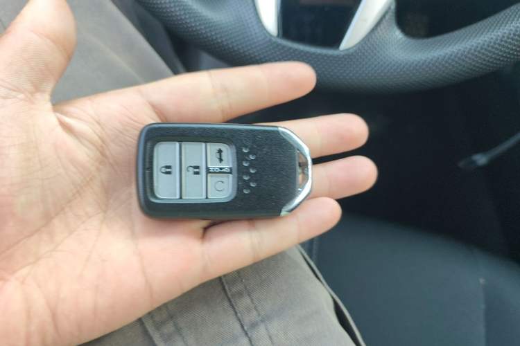 Used Honda Civic 2019 220TURBO CVT Dynamic Edition China VI Emission Standard Vehicle Key