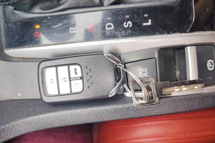 Used Honda Civic 2019 220TURBO CVT Dynamic Edition China V Emission Standard Vehicle Key