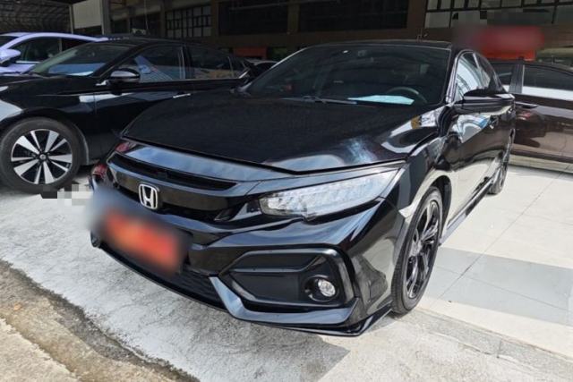 Ojetý Honda Civic 2021 HATCHBACK 220TURBO CVT Trendy Cool Edition
