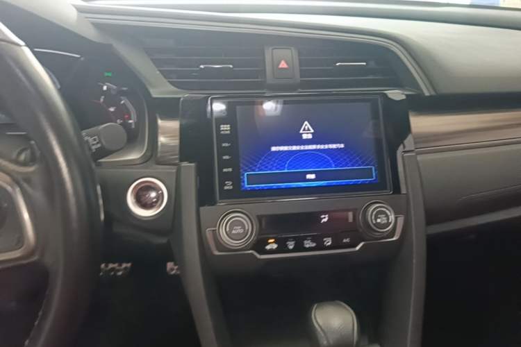 Used Honda Civic 2021 HATCHBACK 220TURBO CVT New Trendsetter Audio And AC Panel