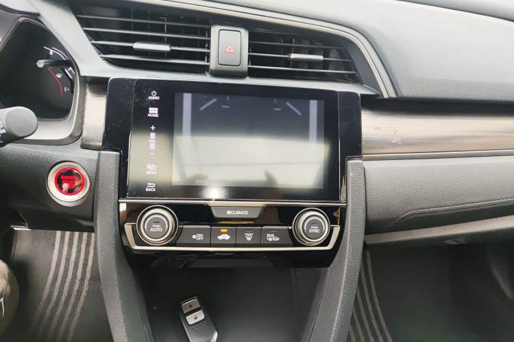 Used Honda Civic 2021 HATCHBACK 220TURBO Manual Driving Pleasure Control Audio And AC Panel