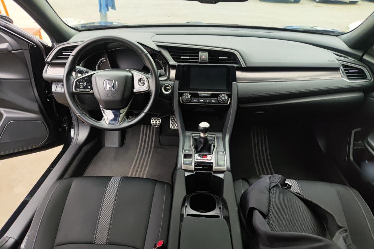 Used Honda Civic 2021 HATCHBACK 220TURBO Manual Driving Pleasure Control Center Console