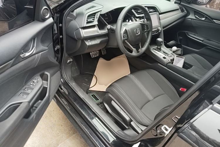 Used Honda Civic 2021 HATCHBACK 220TURBO CVT Dynamic Control Driver Seat