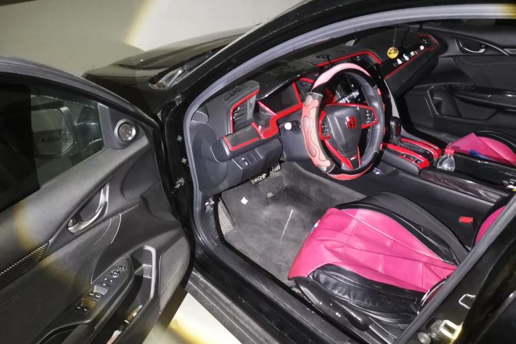 Used Honda Civic 2021 HATCHBACK 220TURBO CVT Trendy Cool Edition Driver Seat