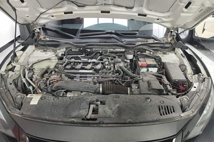 Used Honda Civic 2021 HATCHBACK 220TURBO CVT Trendy Cool Edition Engine Bay