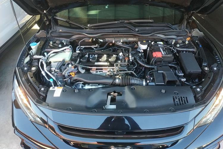 Used Honda Civic 2021 HATCHBACK 220TURBO CVT Trendy Cool Edition Engine Bay