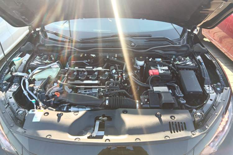 Used Honda Civic 2021 HATCHBACK 220TURBO CVT Trendy Cool Edition Engine Bay