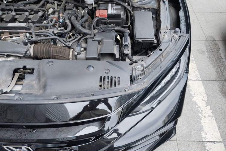 Used Honda Civic 2021 HATCHBACK 220TURBO CVT Trendy Cool Edition Engine Bay Left