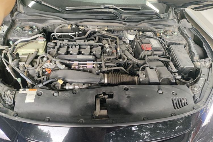 Used Honda Civic 2021 HATCHBACK 220TURBO CVT Trendy Cool Edition Engine Bay