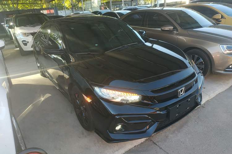 Used Honda Civic 2021 HATCHBACK 220TURBO CVT Trendy Cool Edition Exterior 1