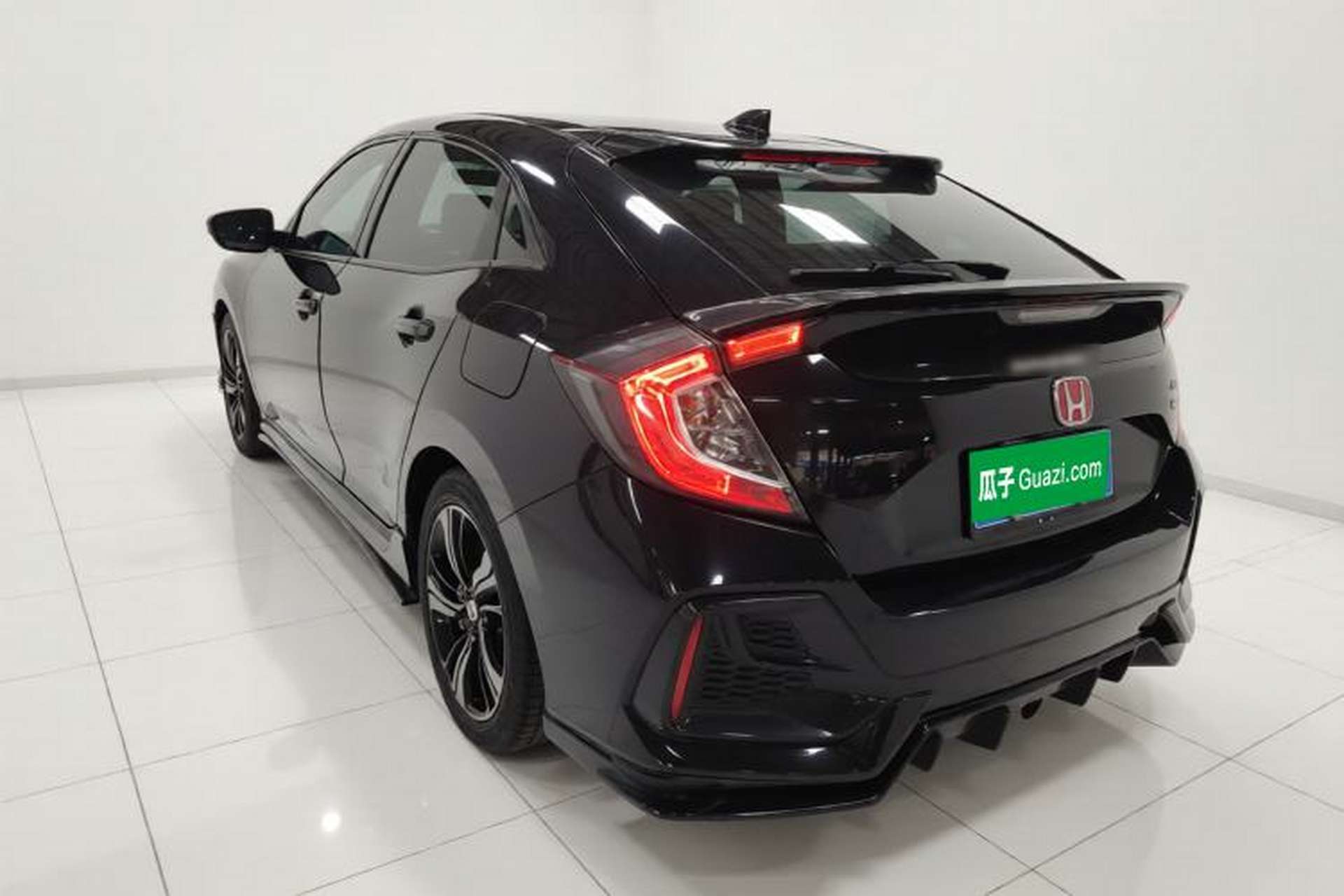 Used Honda Civic 2021 HATCHBACK 220TURBO CVT Trendy Cool Edition Exterior 2