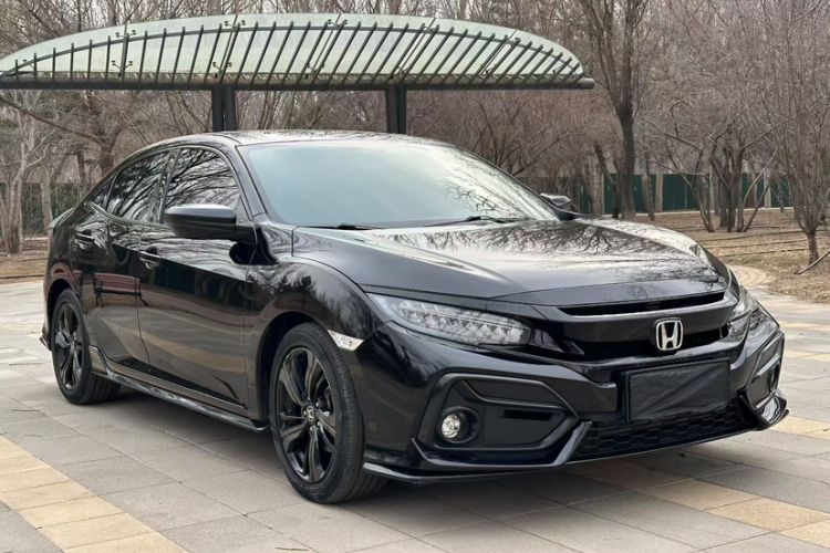 Used Honda Civic 2021 HATCHBACK 220TURBO CVT Trendy Cool Edition Exterior 2