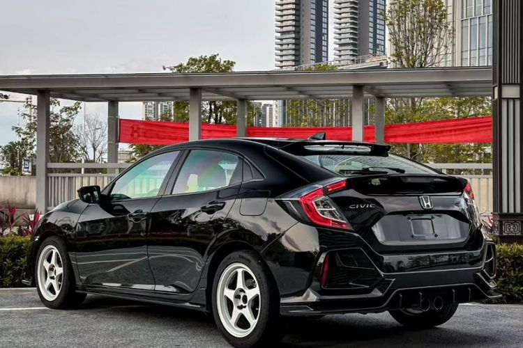 Used Honda Civic 2021 HATCHBACK 220TURBO Manual Driving Pleasure Control Exterior 4