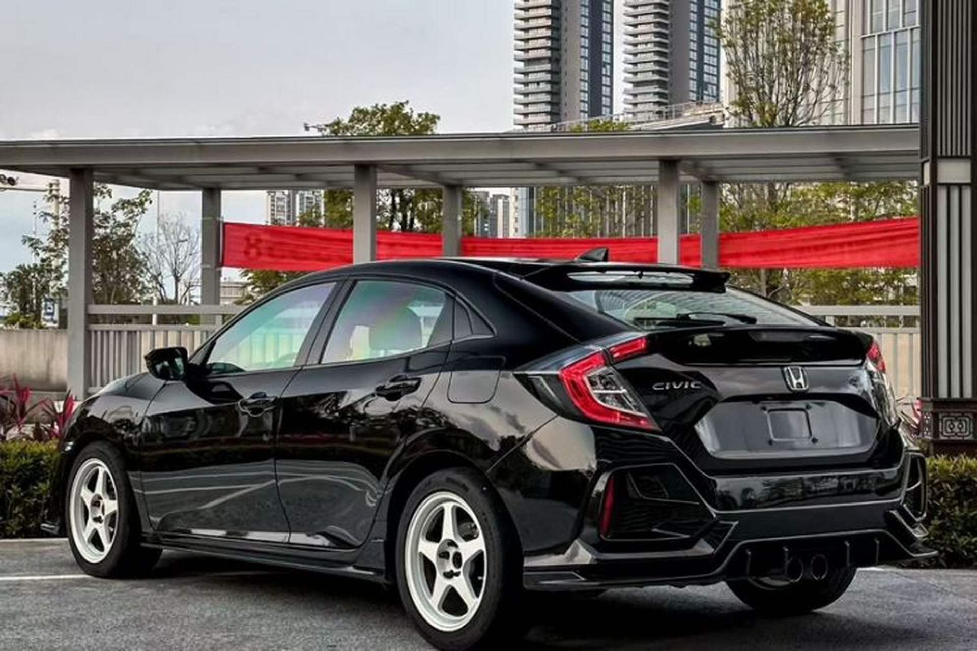 Used Honda Civic 2021 HATCHBACK 220TURBO Manual Driving Pleasure Control Exterior 4