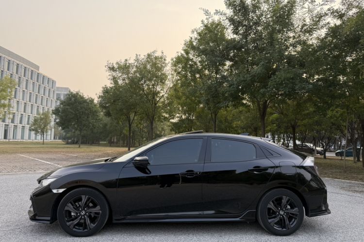 Used Honda Civic 2021 HATCHBACK 220TURBO CVT Trendy Cool Edition Exterior 7