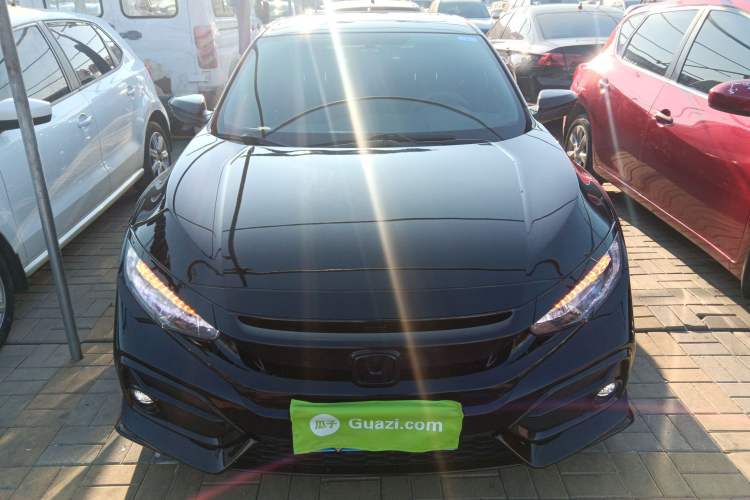 Used Honda Civic 2021 HATCHBACK 220TURBO CVT Trendy Cool Edition Front