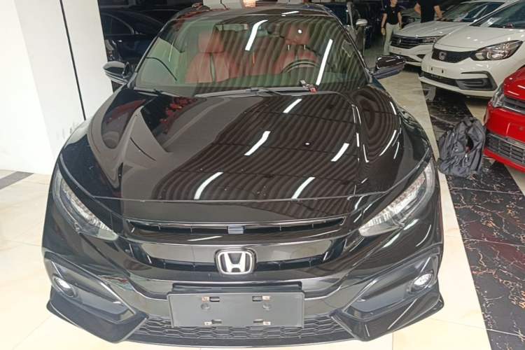 Used Honda Civic 2021 HATCHBACK 220TURBO CVT New Trendsetter Front
