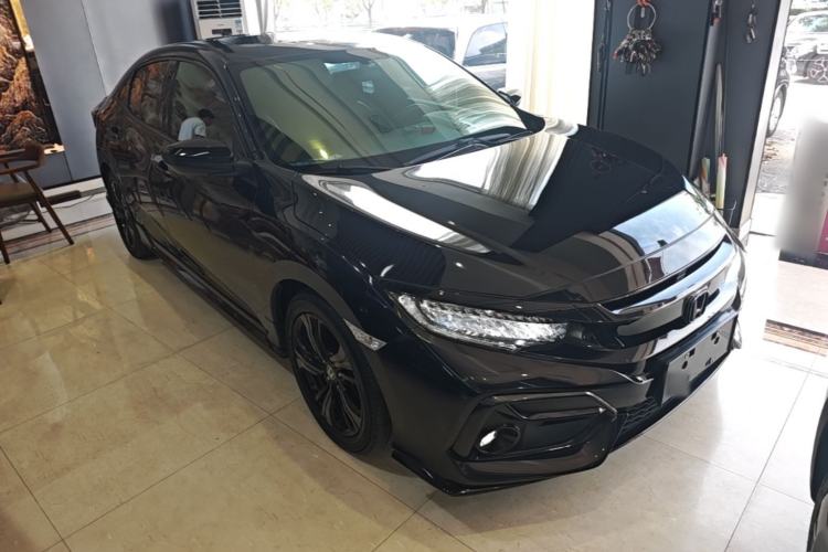 Used Honda Civic 2021 HATCHBACK 220TURBO CVT Dynamic Control Front Right 45 Deg