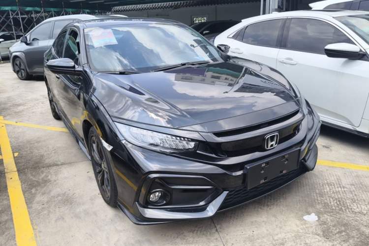Used Honda Civic 2021 HATCHBACK 220TURBO CVT Trendy Cool Edition Front Right 45 Deg