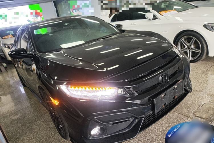Used Honda Civic 2021 HATCHBACK 220TURBO CVT Trendy Cool Edition Front Right 45 Deg