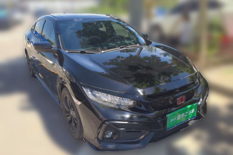 Used Honda Civic 2021 HATCHBACK 220TURBO CVT Trendy Cool Edition Front Right 45 Deg