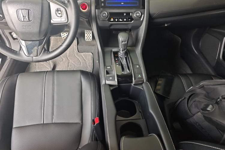 Used Honda Civic 2021 HATCHBACK 220TURBO CVT Dynamic Control Gear Lever