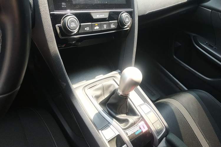 Used Honda Civic 2021 HATCHBACK 220TURBO Manual Driving Pleasure Control Gear Lever