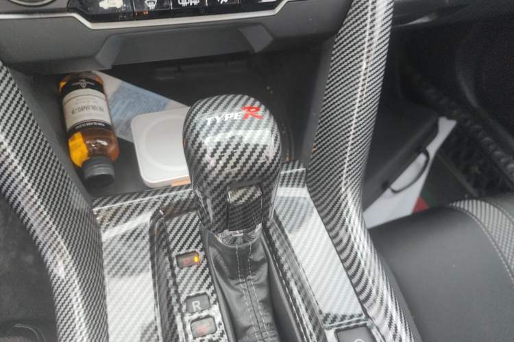 Used Honda Civic 2021 HATCHBACK 220TURBO CVT Trendy Cool Edition Gear Lever