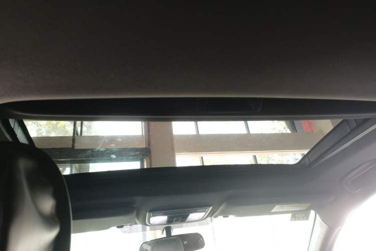Used Honda Civic 2021 HATCHBACK 220TURBO CVT Trendy Cool Edition Headliner