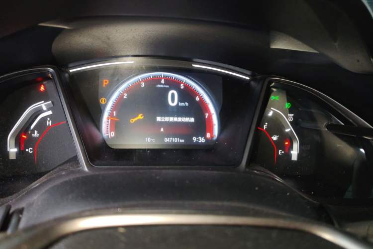 Used Honda Civic 2021 HATCHBACK 220TURBO CVT New Trendsetter Instrument Cluster