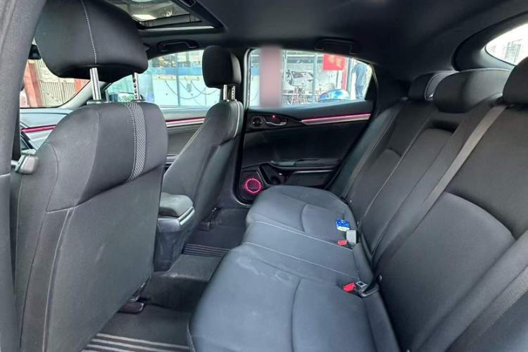 Used Honda Civic 2021 HATCHBACK 220TURBO CVT Trendy Cool Edition Interior 3